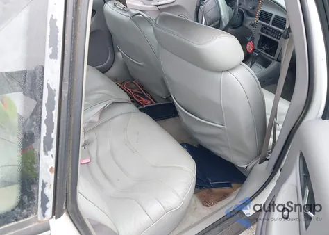 1996 Buick Regal Custom из США, поврежденный, VIN 2G4WB52K1T1478495